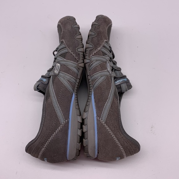 Skechers Relaxed Fit Gray Suede Sport Shoes Size 9 - Picture 7 of 9